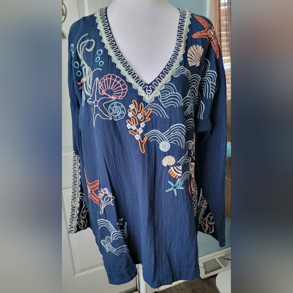 Johnny Was Byia Myrtle Embroidered V Neck Tunic Women's M Blue Multi Ocean Theme